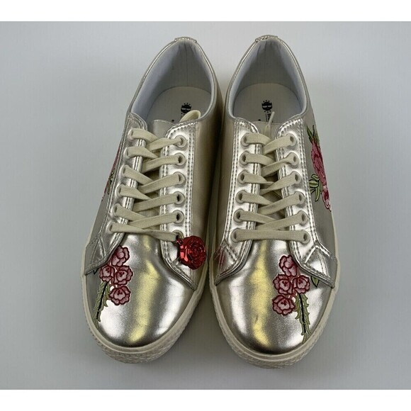 The Bedford Exchange Rose In Bloom Embroidered Faux Leather Sneakers Womens 10 - Picture 4 of 13